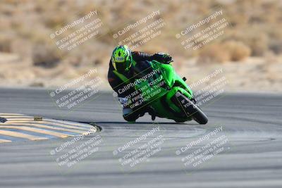 media/Jan-10-2025-CVMA Friday Practice (Fri) [[489e0da257]]/Group 4 and Trackday/Session 4 (Turn 16)/